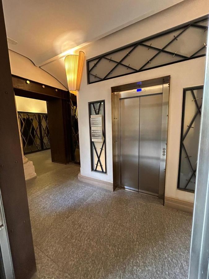 Splendido Appartamento In Piazza San Carlo Turin Exterior foto